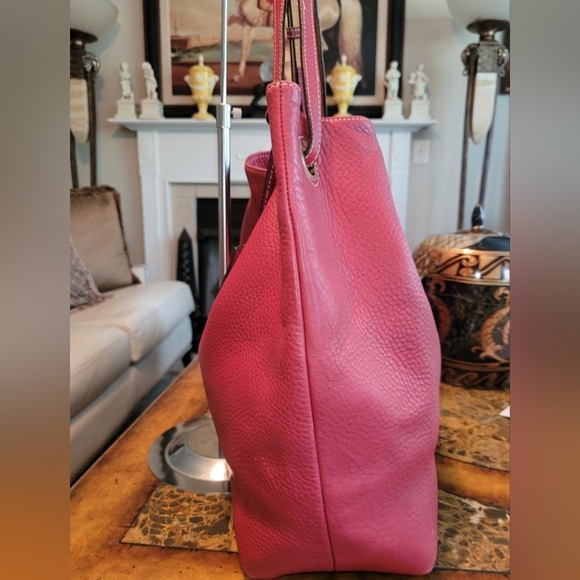 Dooney & Bourke large red tote - Picture 6 of 15